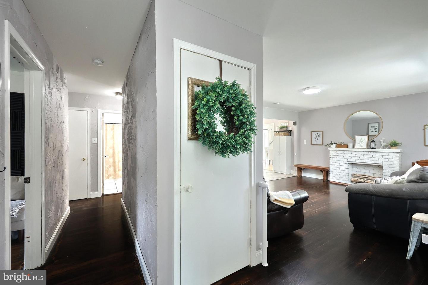 12 Keller Ave Property Photo 7