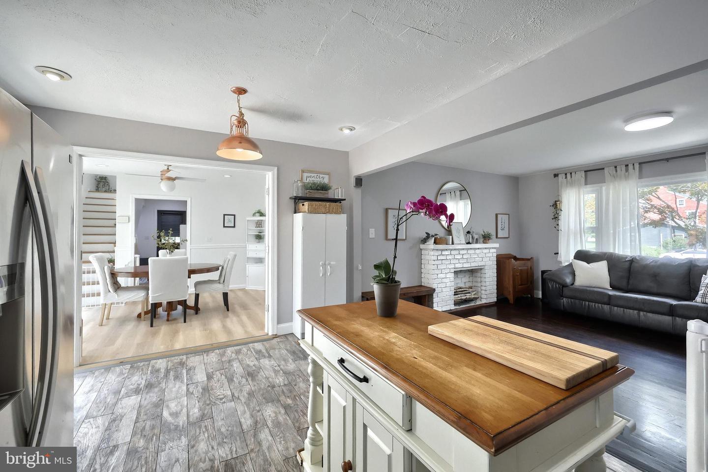 12 Keller Ave Property Photo 11