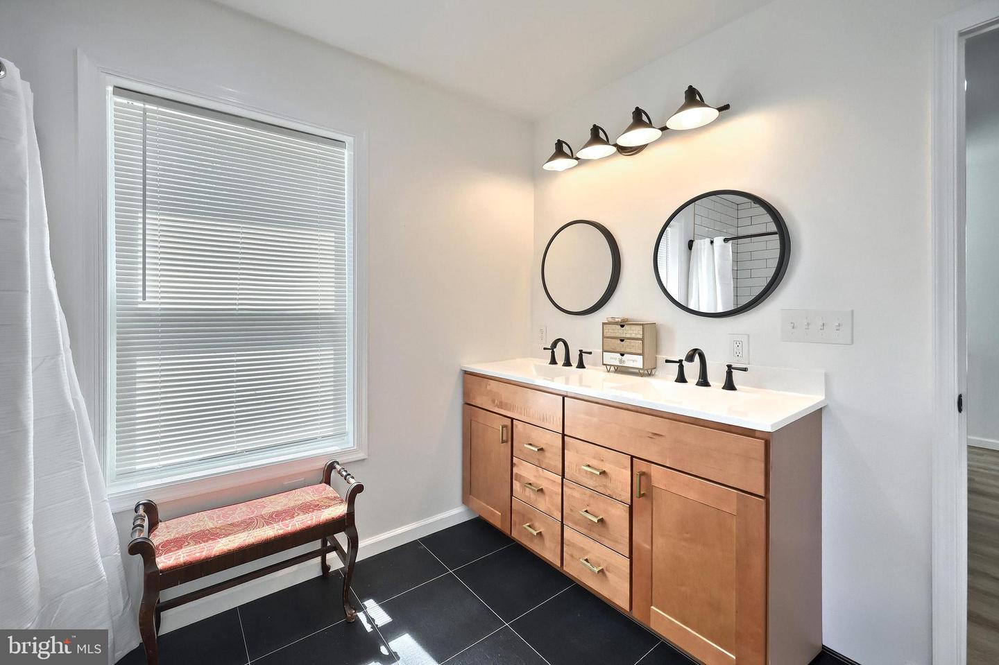 12 Keller Ave Property Photo 19