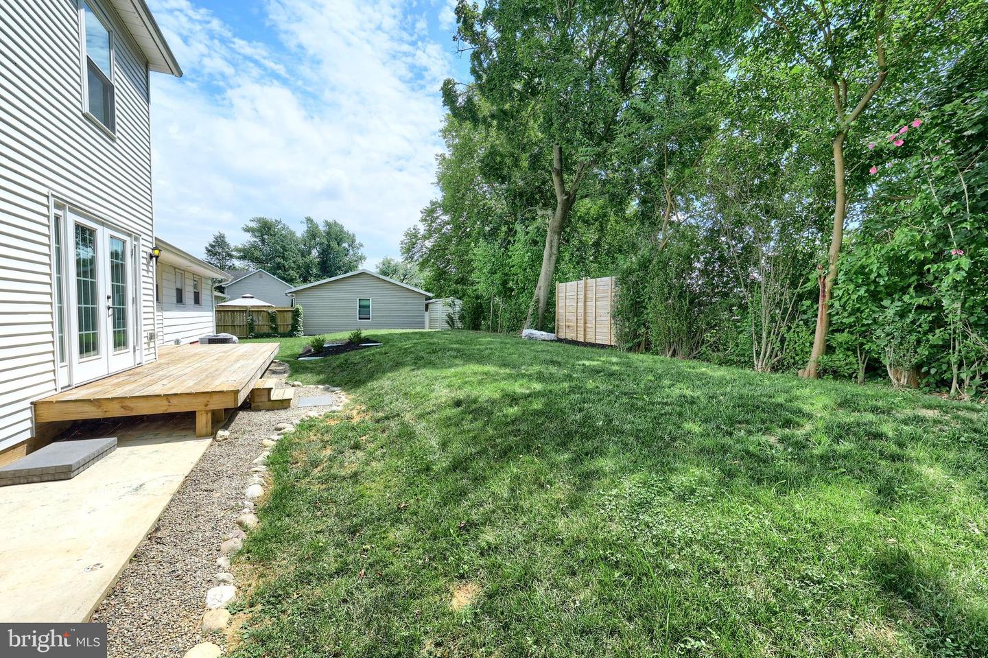 12 Keller Ave Property Photo 34