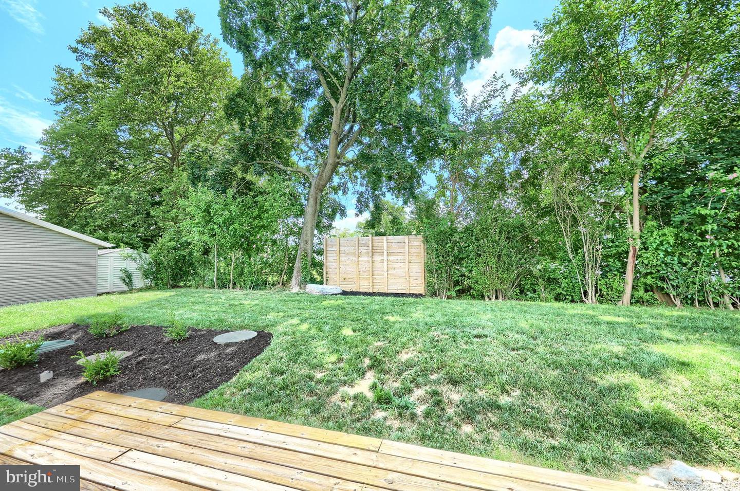 12 Keller Ave Property Photo 35