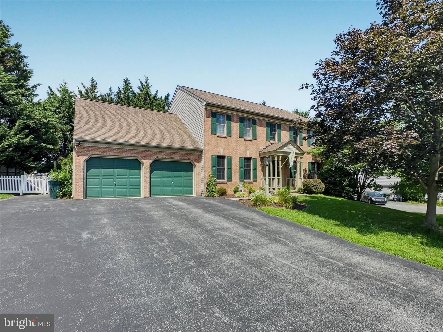 94 PENNY LN