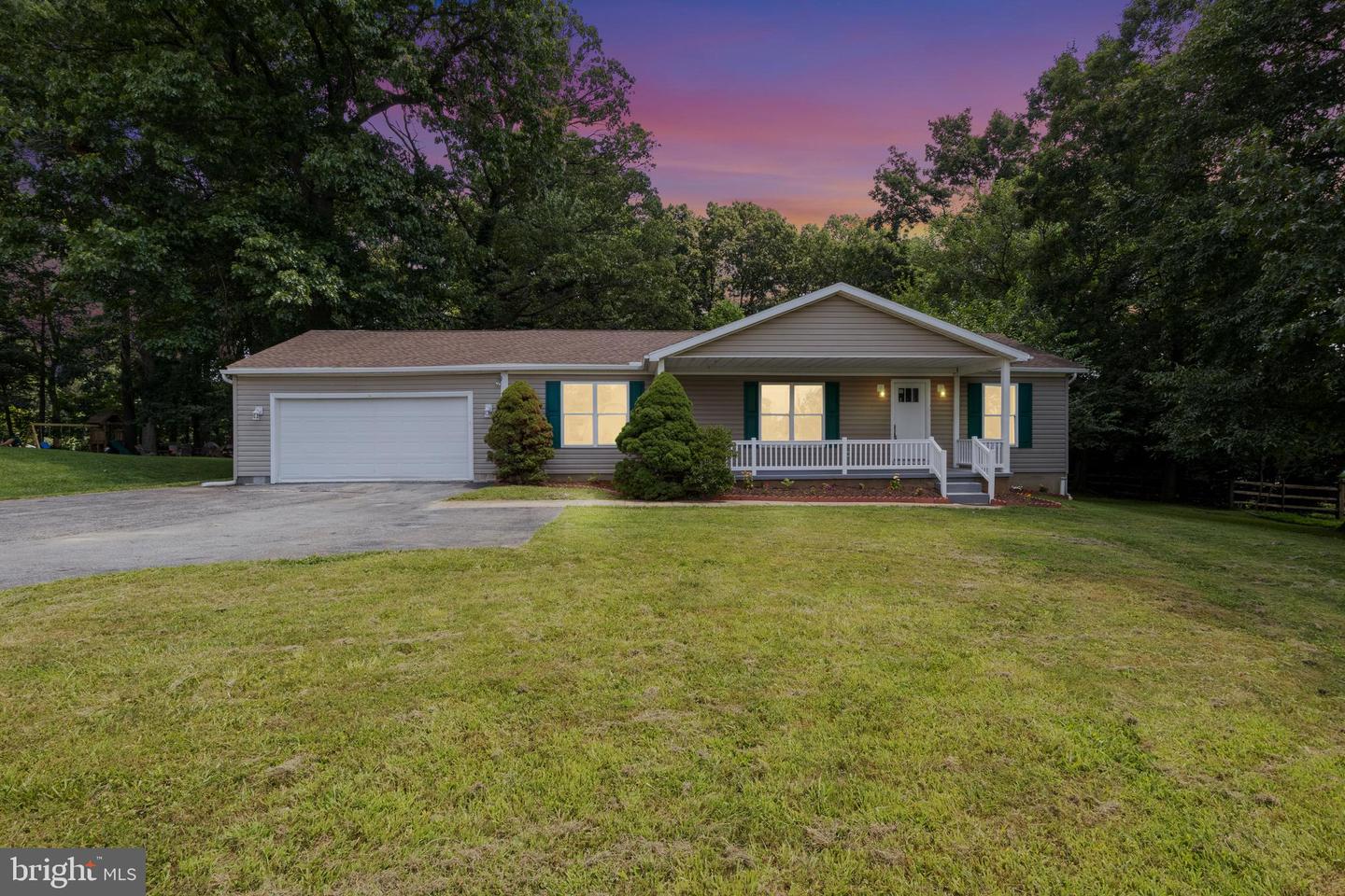 17181 Mount Airy Rd Property Photo 3