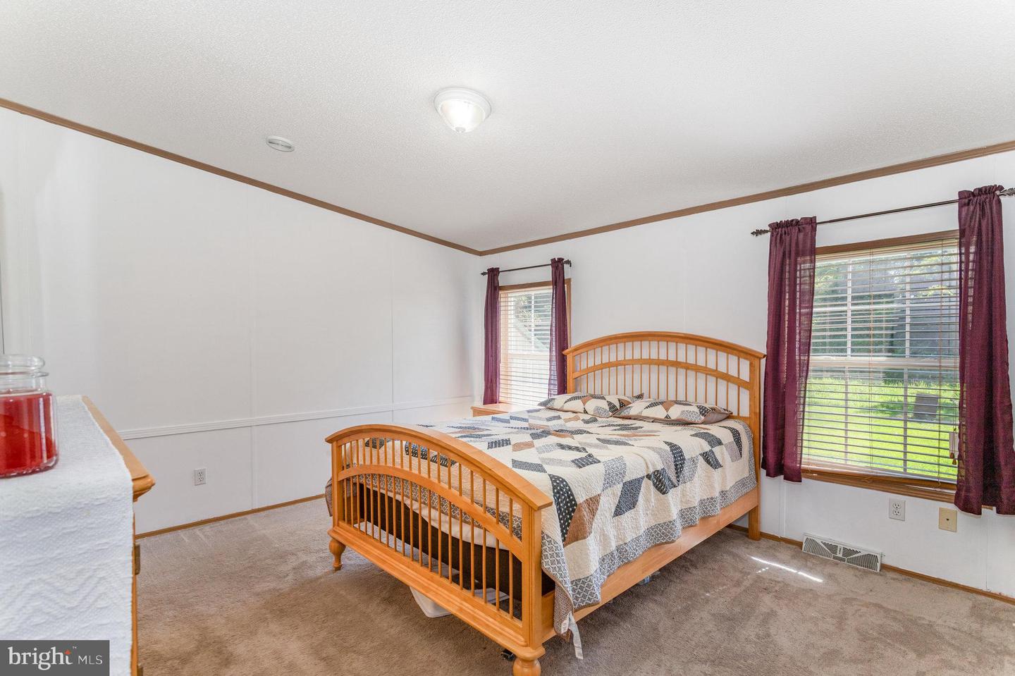 1050 Lisburn Rd Property Photo 15