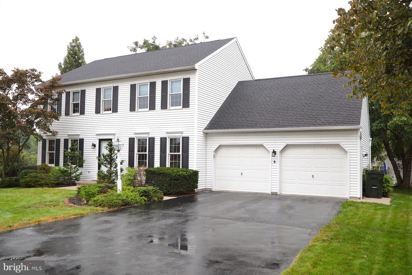 3044 Jodi Ln Property Photo 1