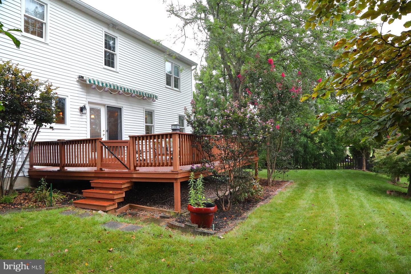 3044 Jodi Ln Property Photo 5