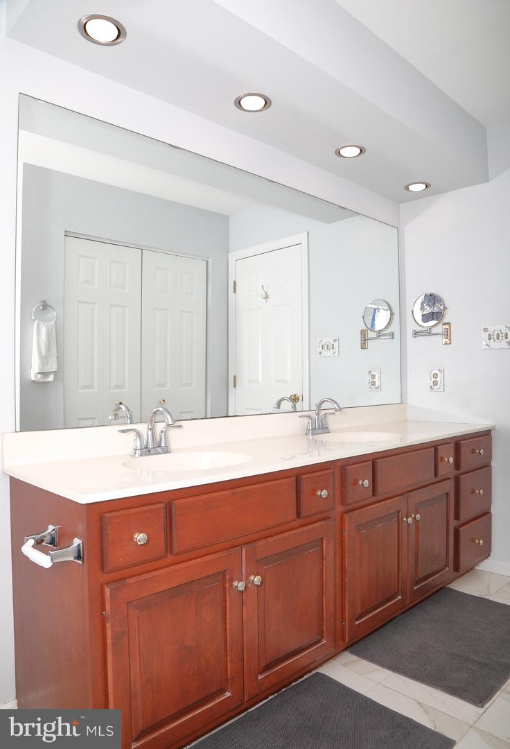 3044 Jodi Ln Property Photo 26