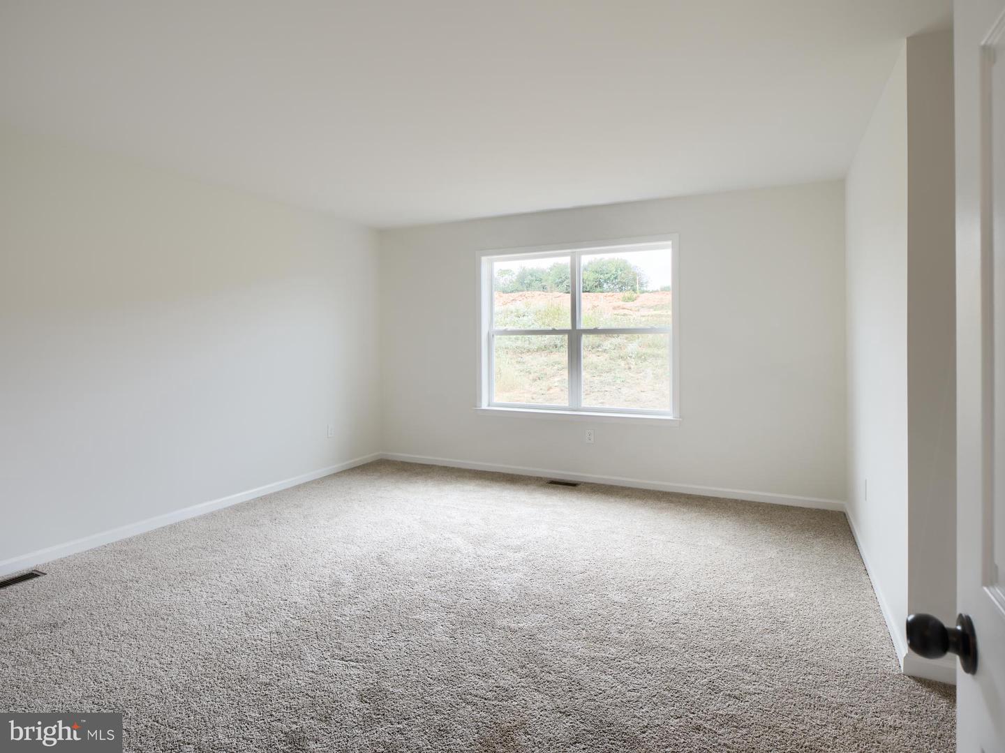 307 Boxwood Dr Property Photo 5
