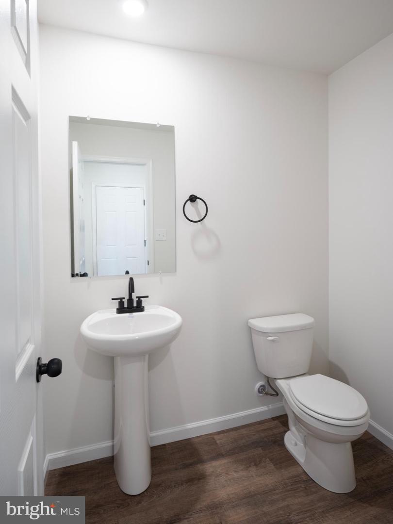 307 Boxwood Dr Property Photo 16