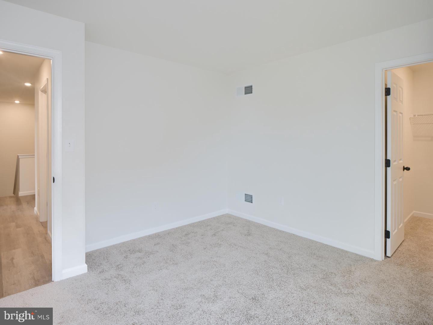 307 Boxwood Dr Property Photo 32