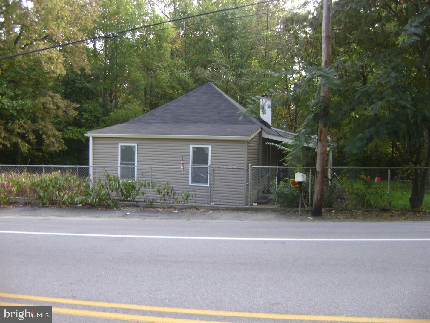 5445 N George Street Ext Property Photo 1