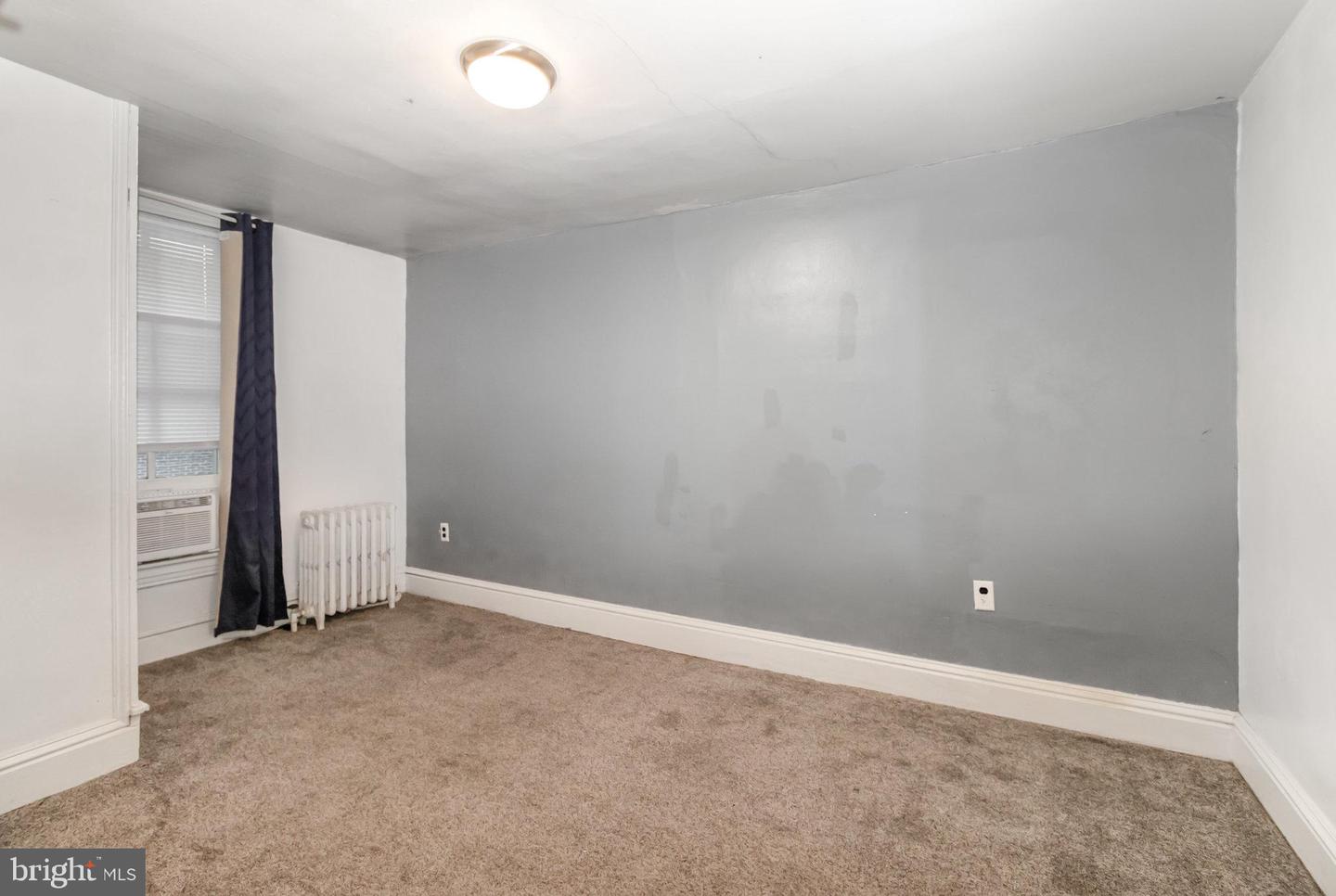1825 W Philadelphia St Property Photo 15
