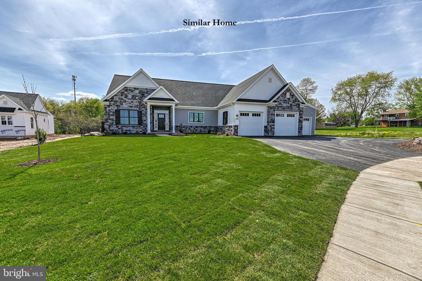 The Bristol - Farmbrooke Meadows Property Photo 2