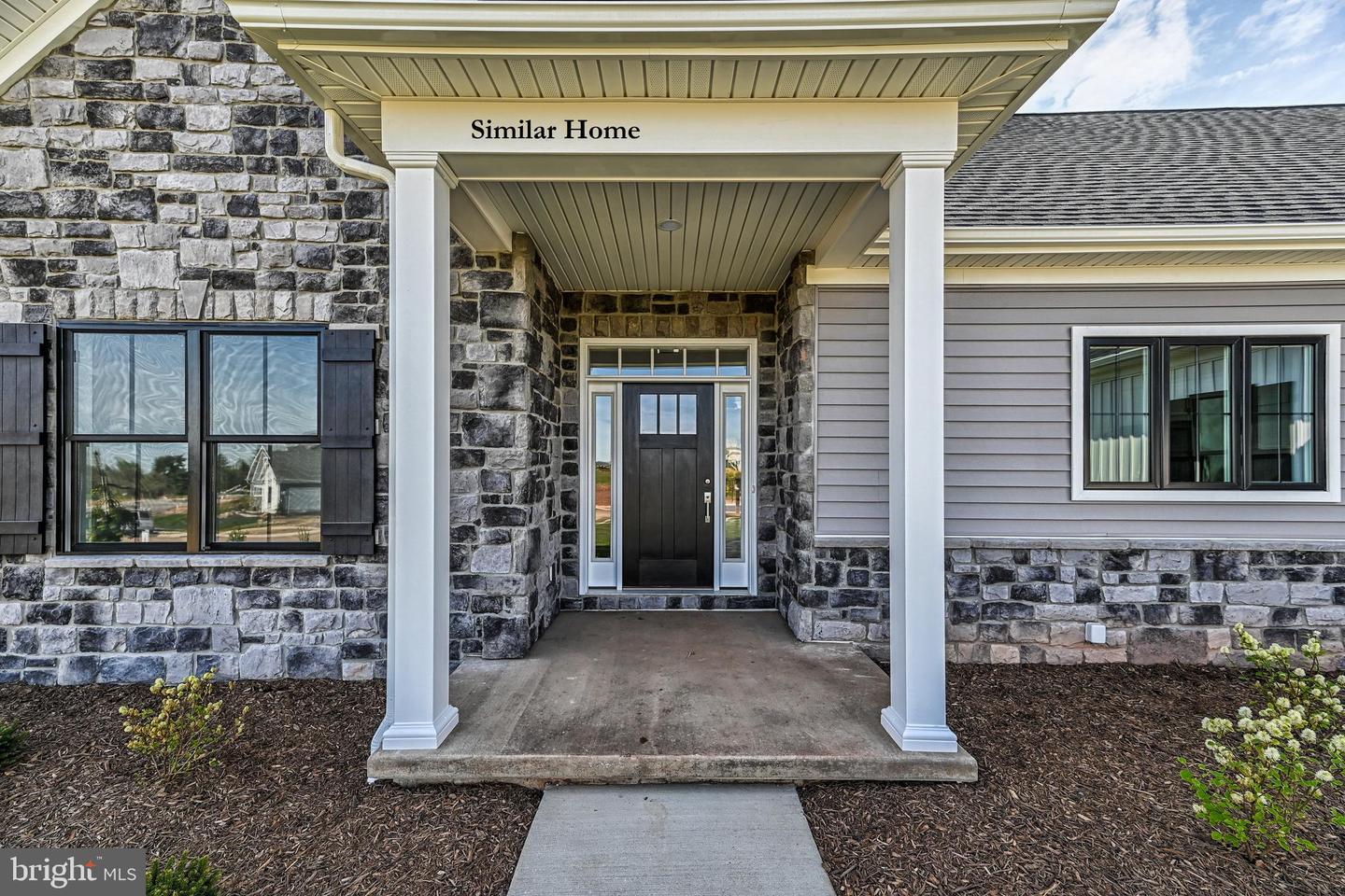 The Bristol - Farmbrooke Meadows Property Photo 3
