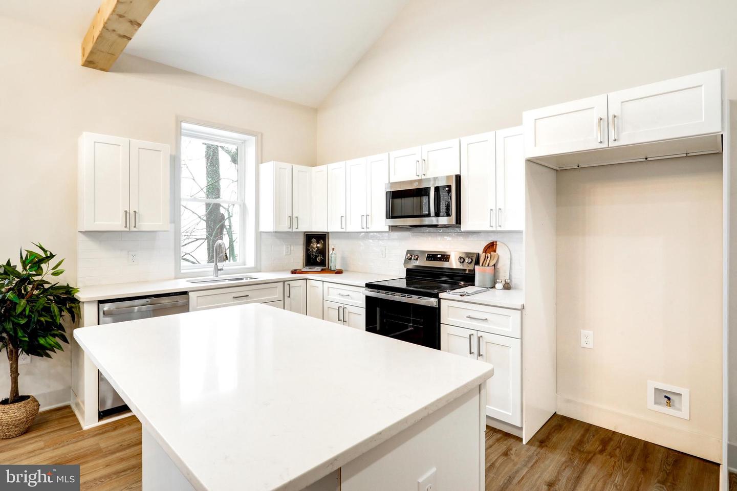 206 Moulstown Rd Property Photo 10