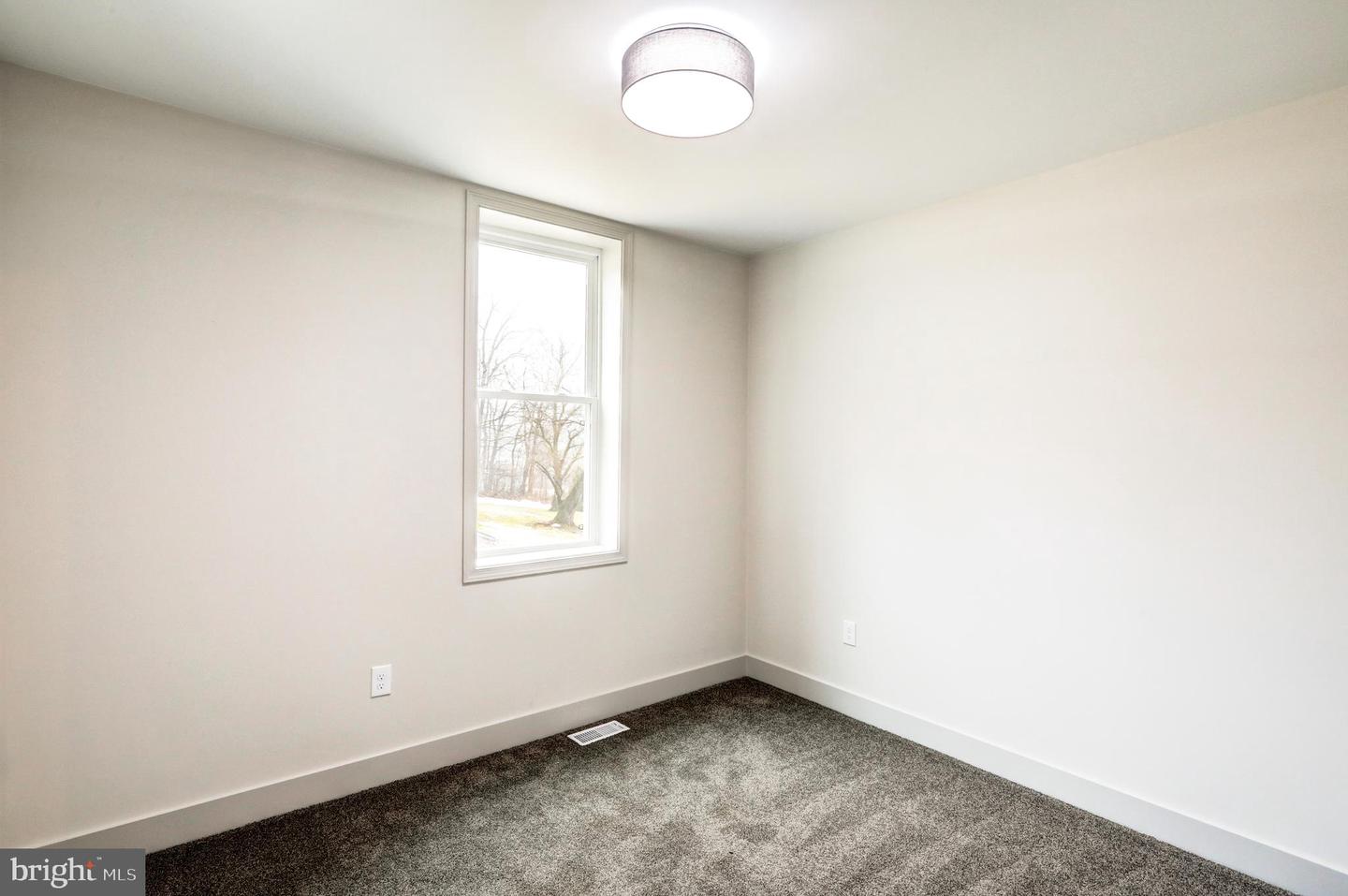 206 Moulstown Rd Property Photo 16