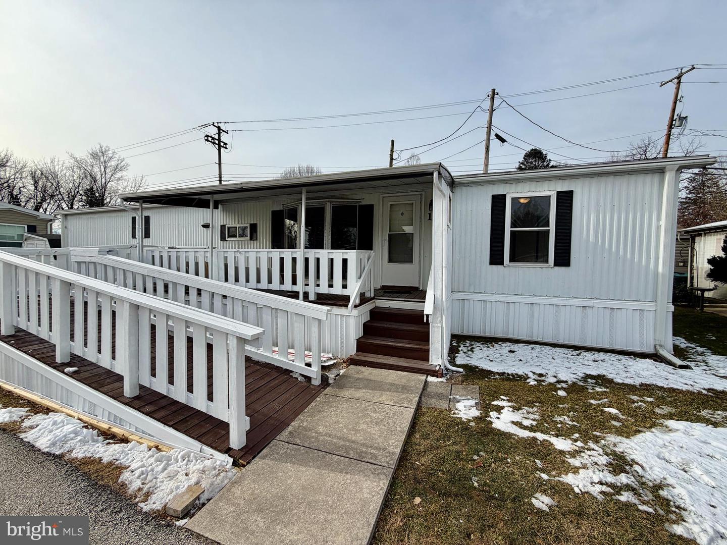 3715 Stony Brook Dr #15 Property Photo 1
