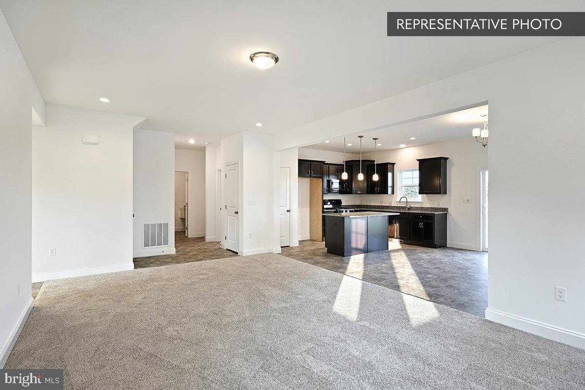 Brindlee Plan At Logan Meadows Property Photo 7