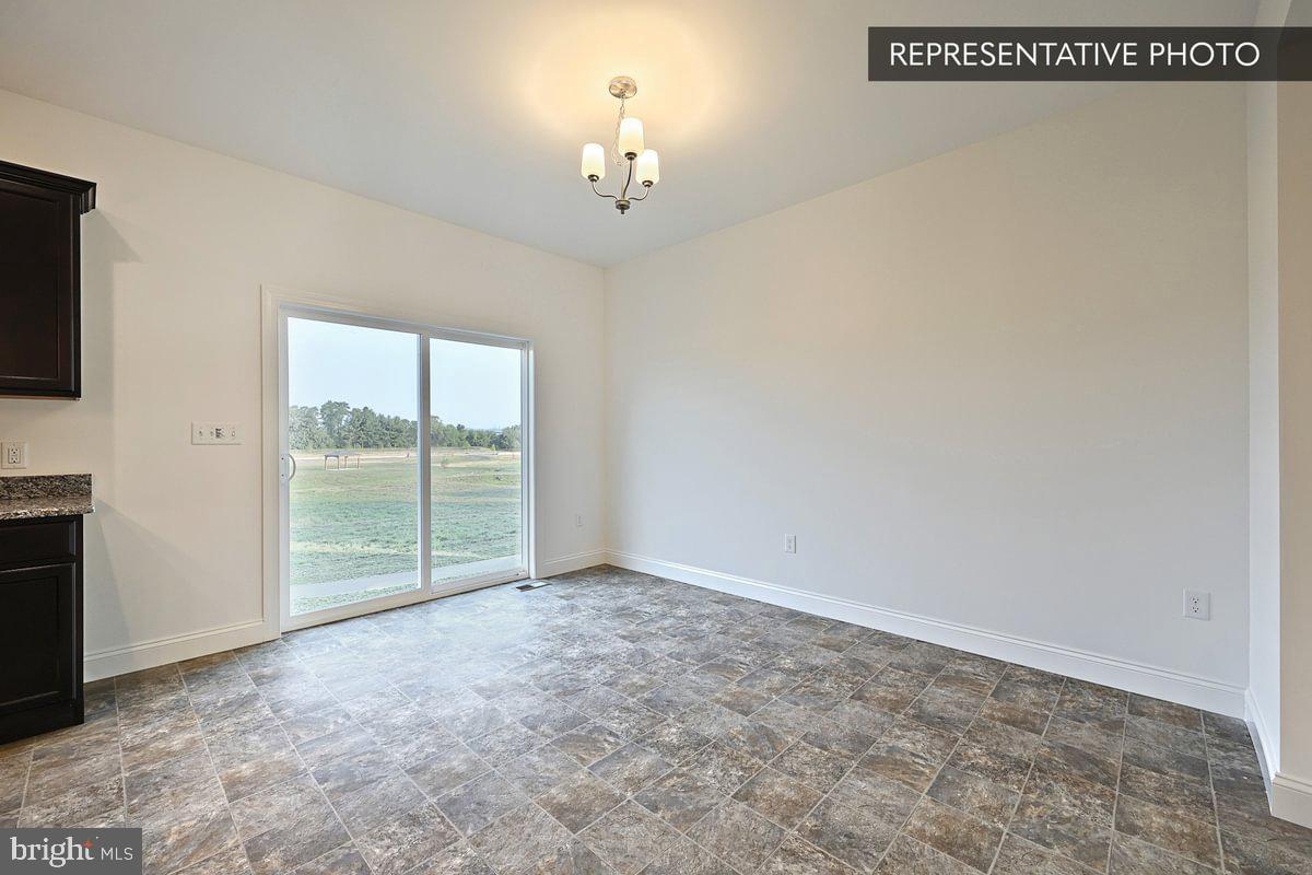 Brindlee Plan At Logan Meadows Property Photo 8