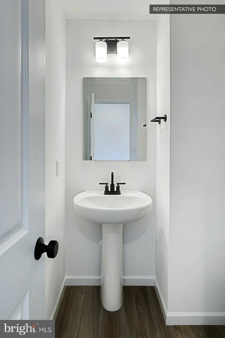 Black Cherry Plan At Hills At Valley View Property Photo 11