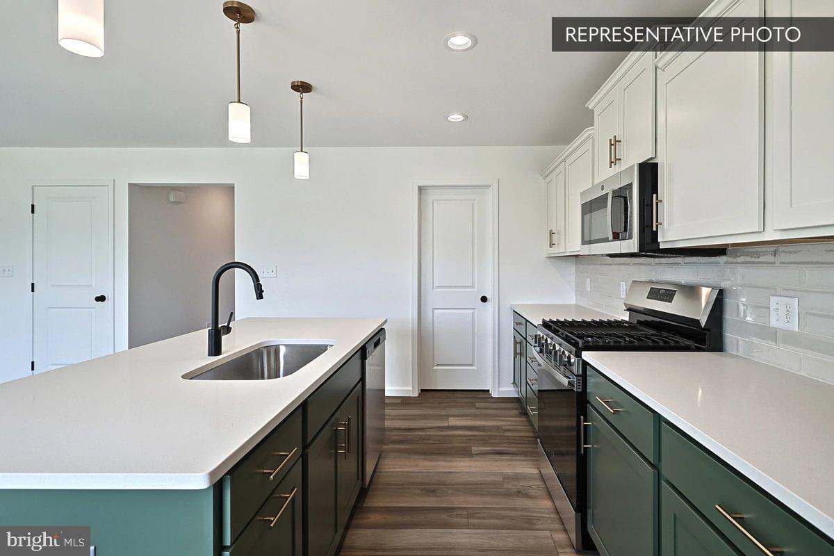 Black Cherry Plan At Hills At Valley View Property Photo 17