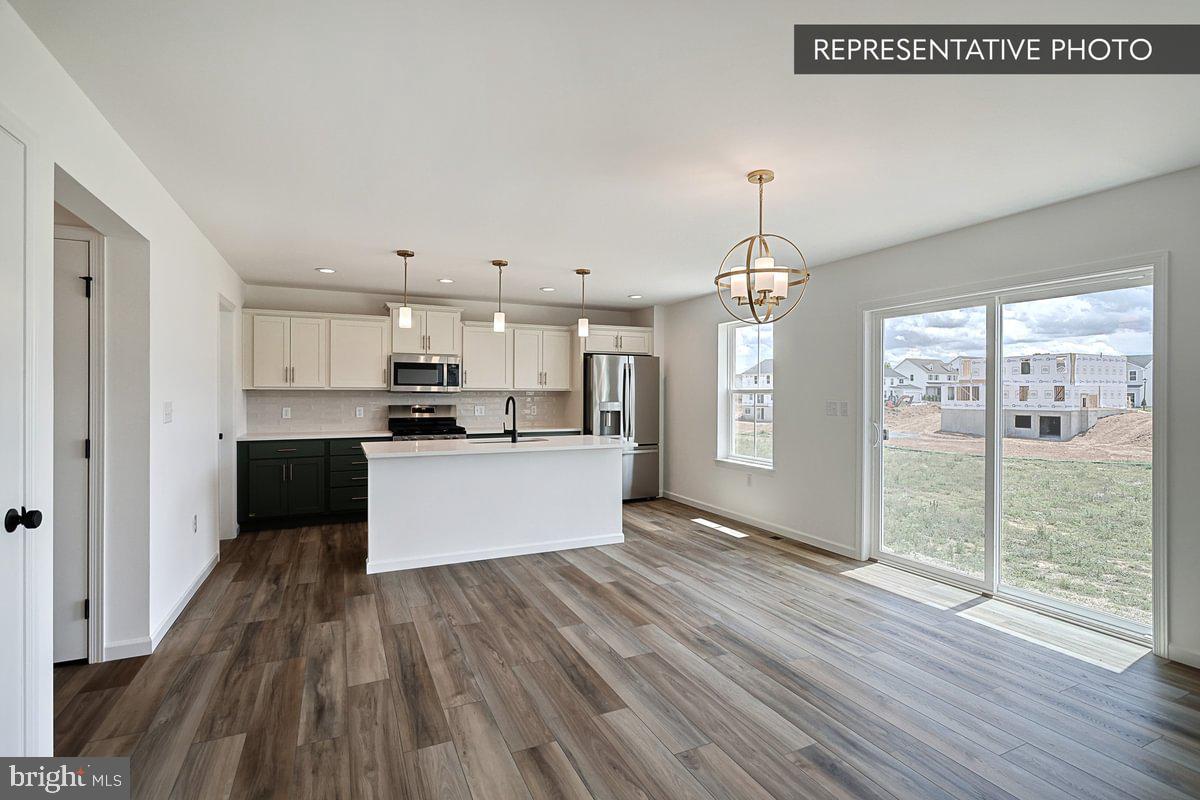 Black Cherry Plan At Hills At Valley View Property Photo 21