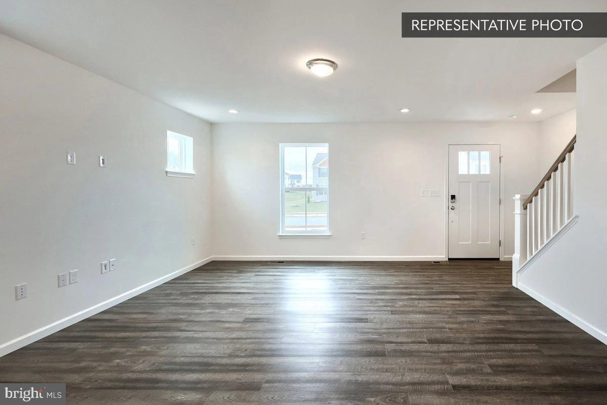 Pin Oak 5br Plan At Hills At Valley View Property Photo 5