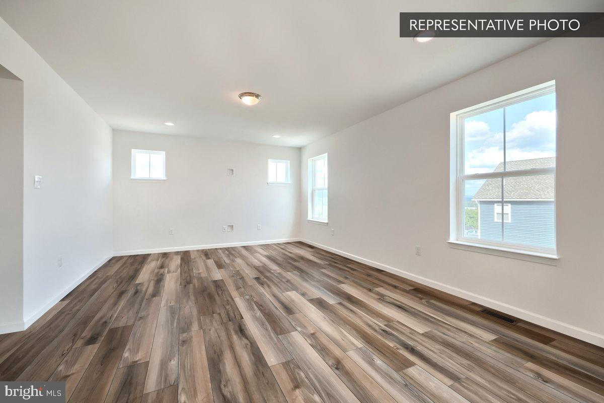 Sassafras Plan At Hills At Valley View Property Photo 8