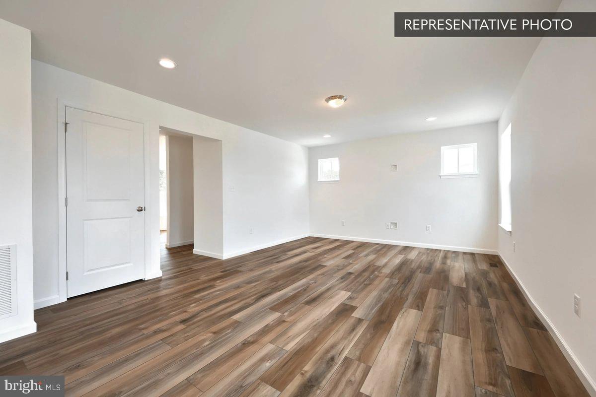 Sassafras Plan At Hills At Valley View Property Photo 9