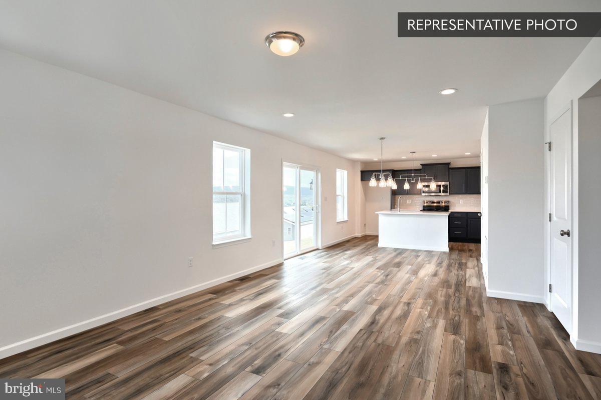 Sassafras Plan At Hills At Valley View Property Photo 11