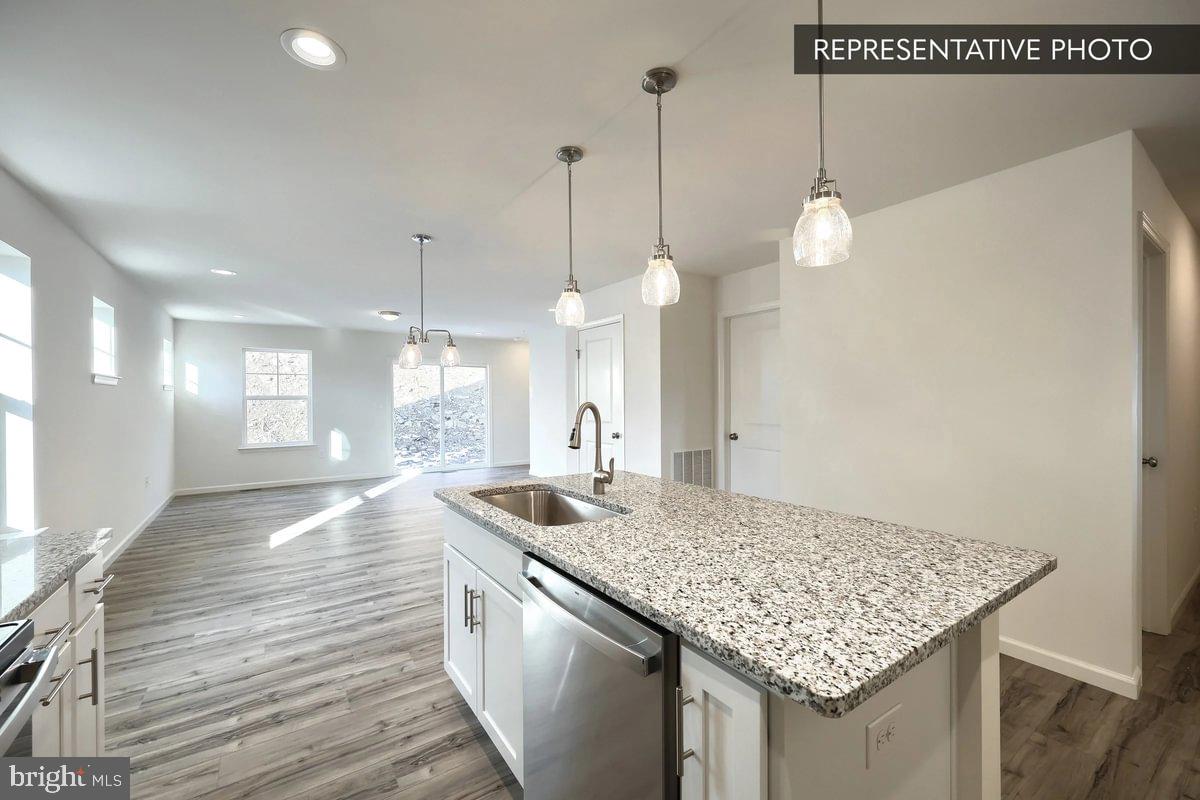 Sugar Maple Plan At Hills At Valley View Property Photo 15
