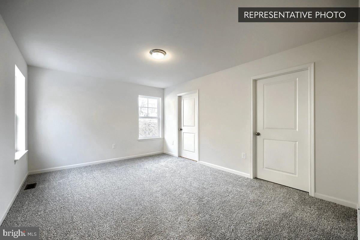 Sugar Maple Plan At Hills At Valley View Property Photo 23
