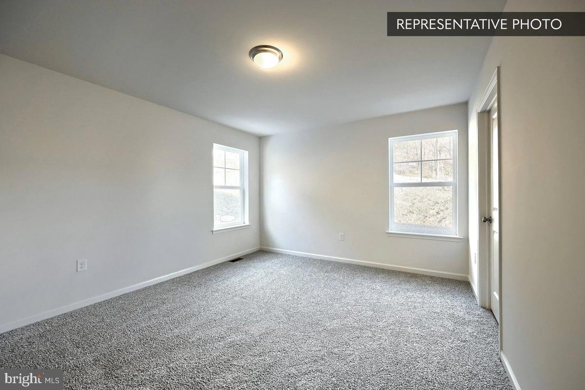 Sugar Maple Plan At Hills At Valley View Property Photo 24