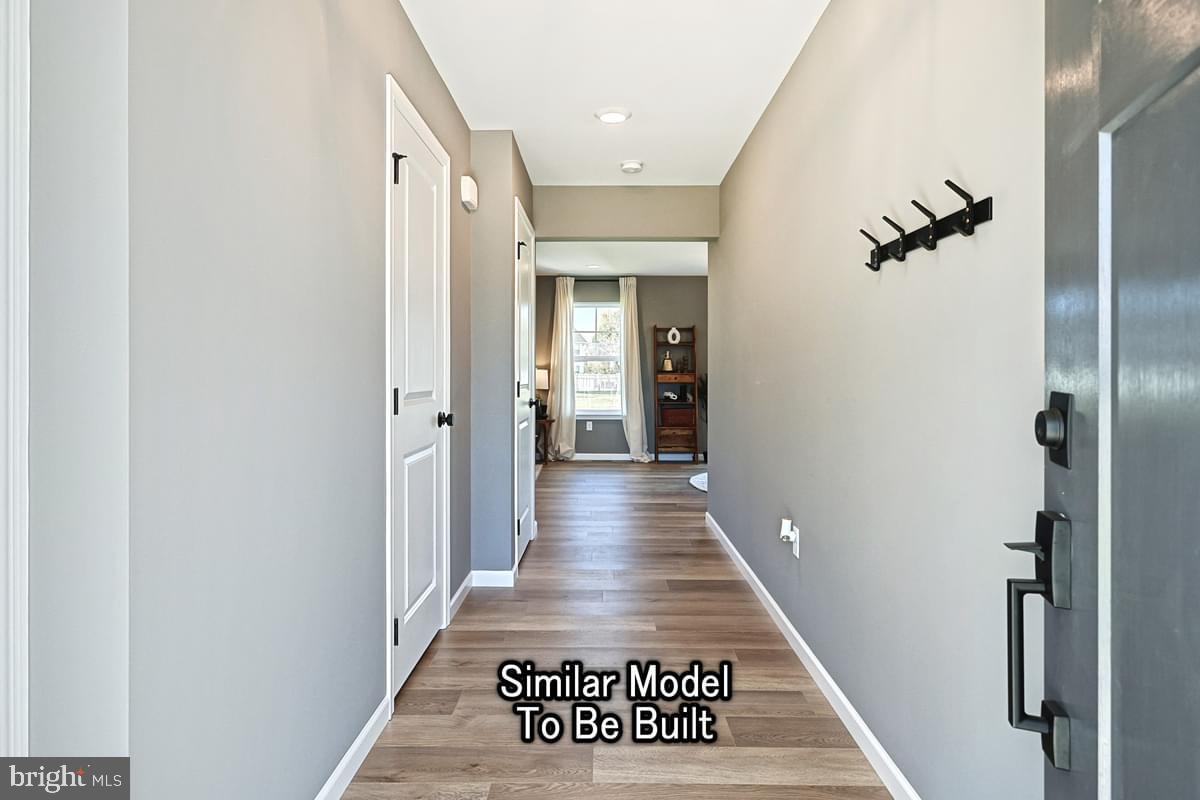 White Oak Plan At Hills At Valley View Property Photo 8