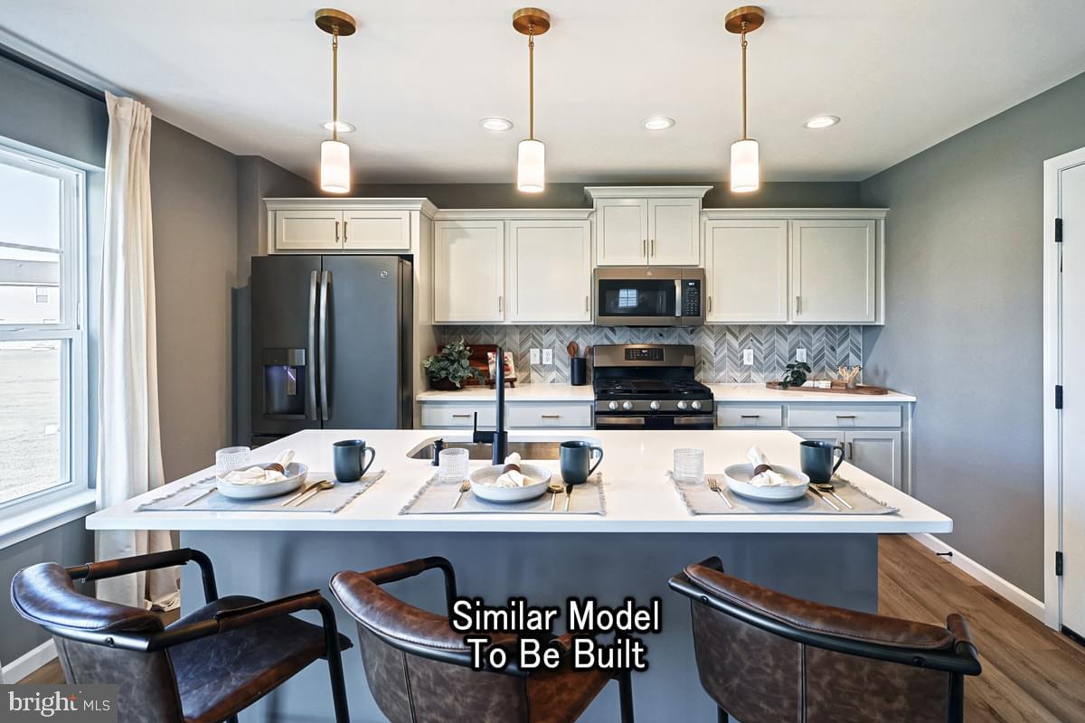 White Oak Plan At Hills At Valley View Property Photo 16