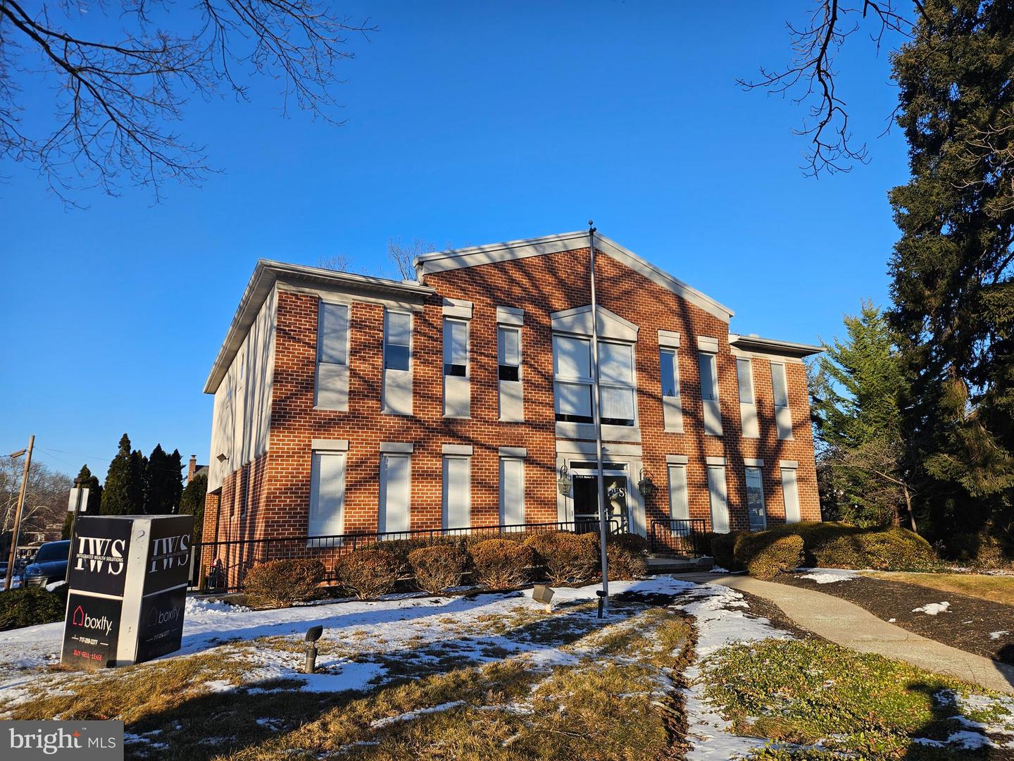 2215 E MARKET ST #BASEMENT SUITE Property Photo 1