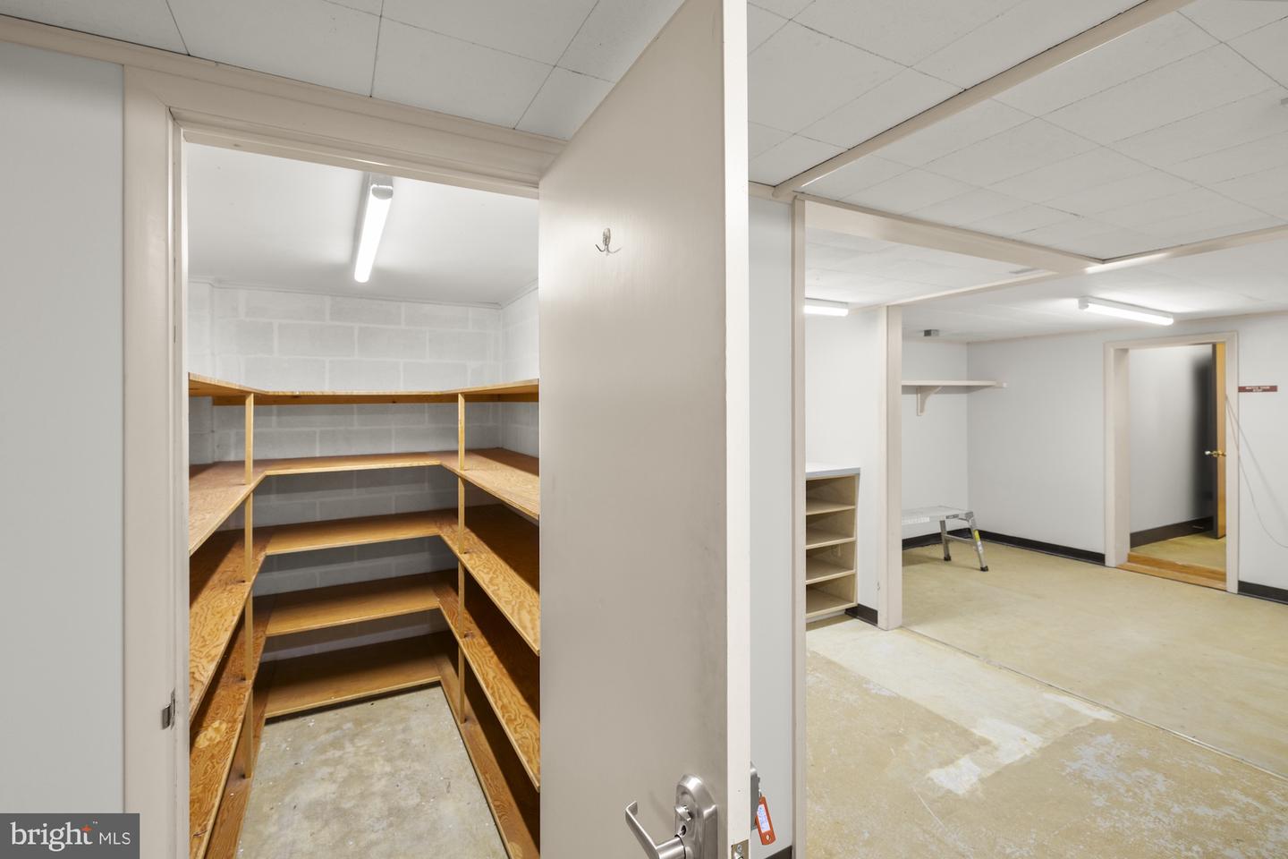 639 Frederick St #1 Property Photo 15