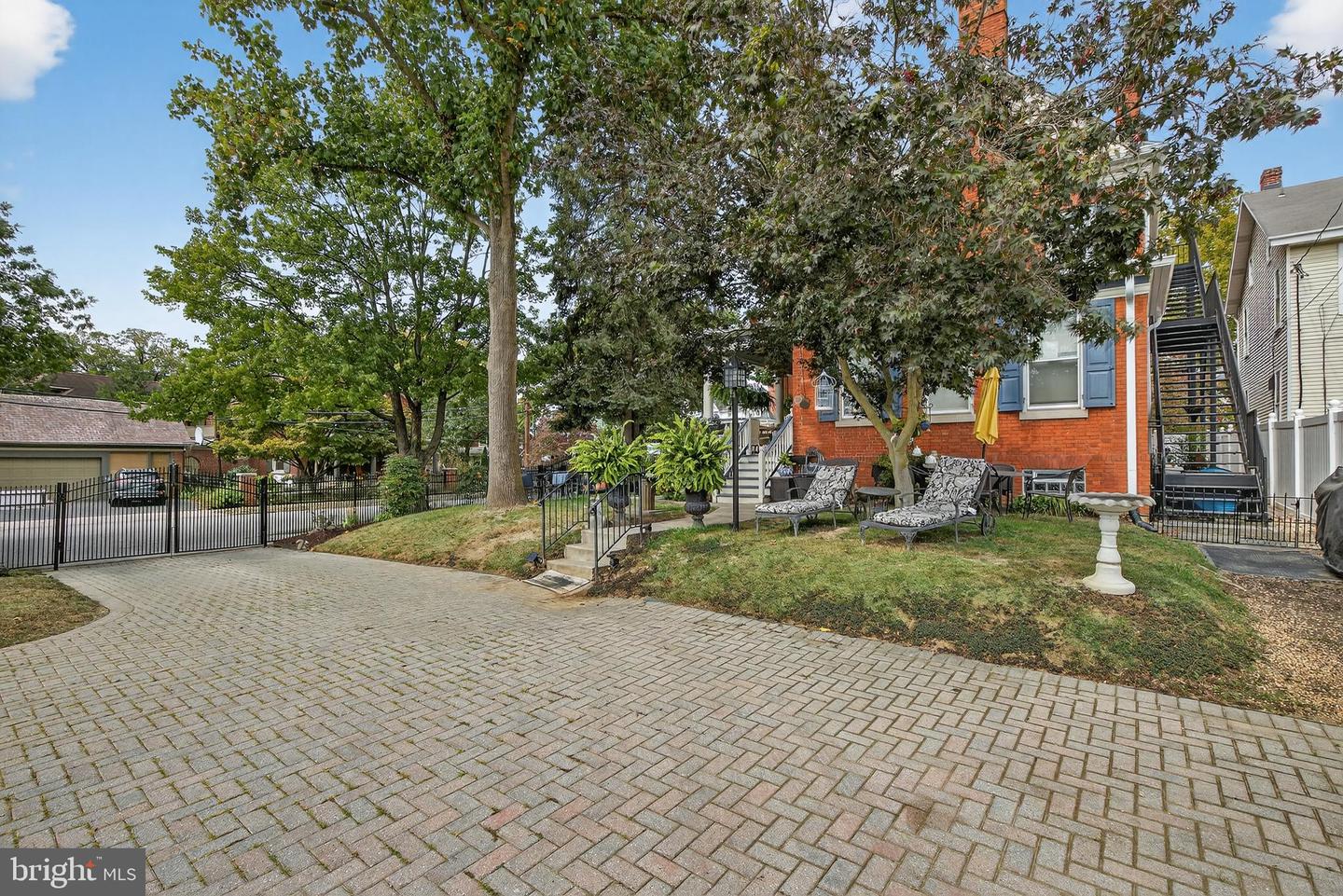 252 Frederick St Property Photo 104