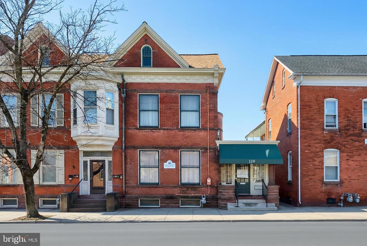 119 Baltimore St Property Photo 2