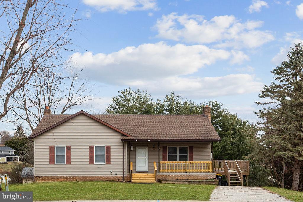 225 Bragg Cir Property Photo 1