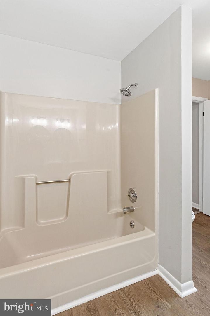 225 Bragg Cir Property Photo 17