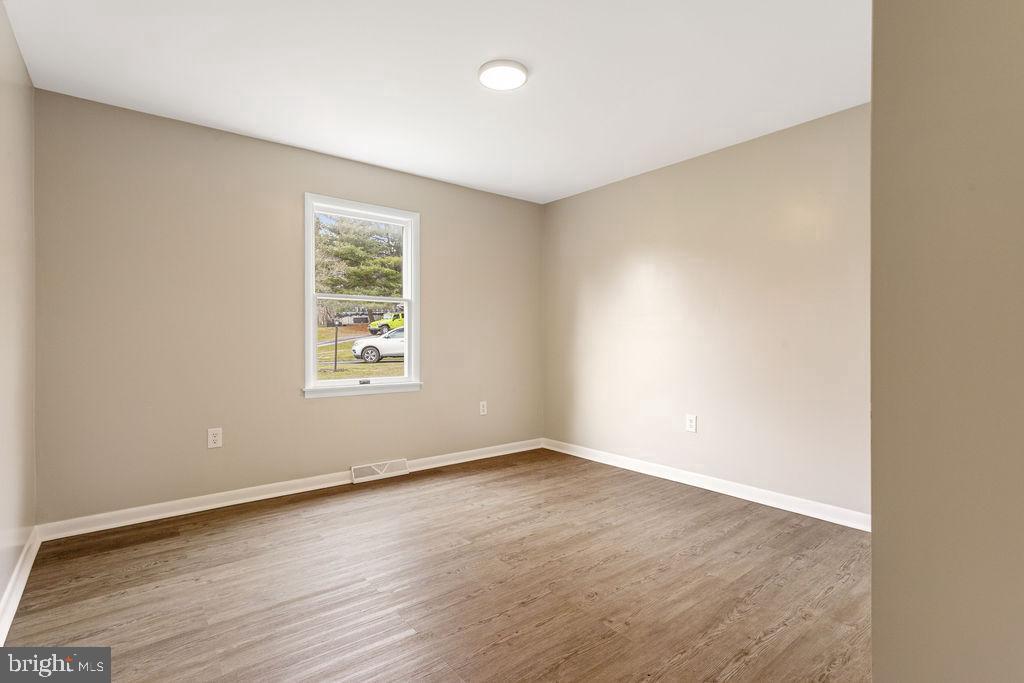 225 Bragg Cir Property Photo 18