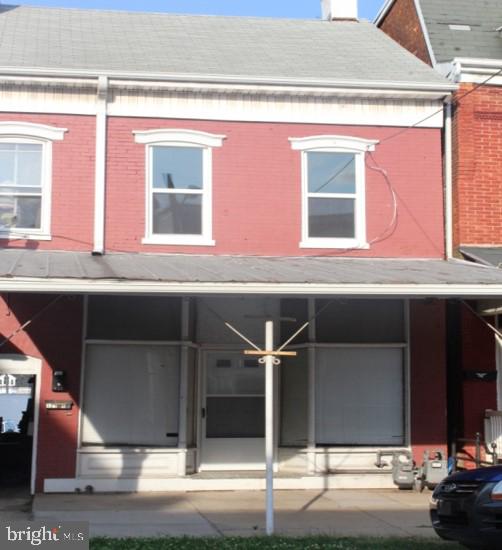 121 S Main St #a Property Photo 1