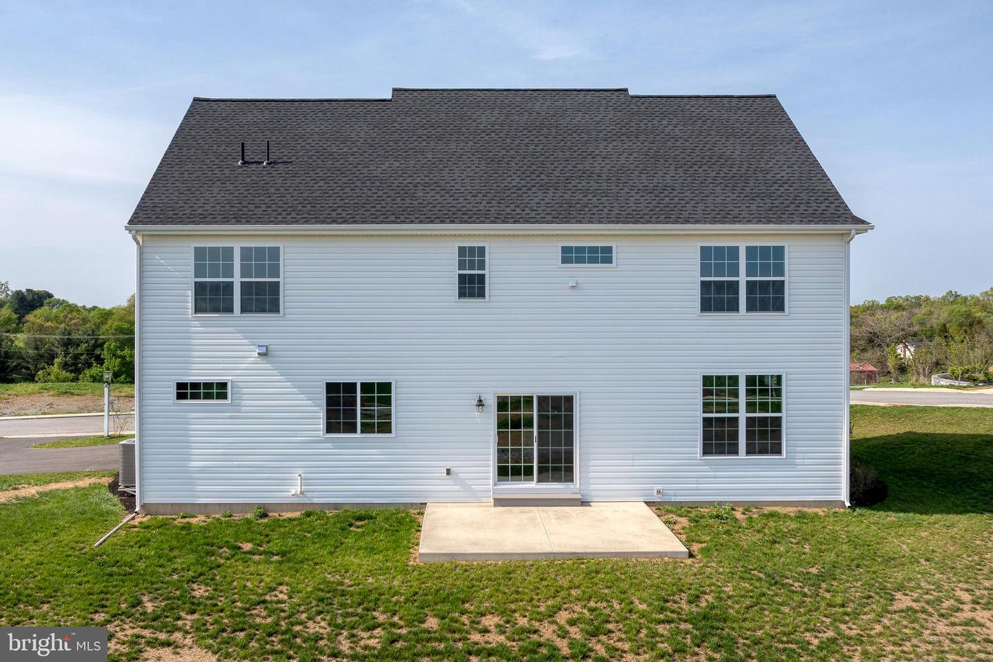 502 Winding Way #windsor Model Property Photo 3