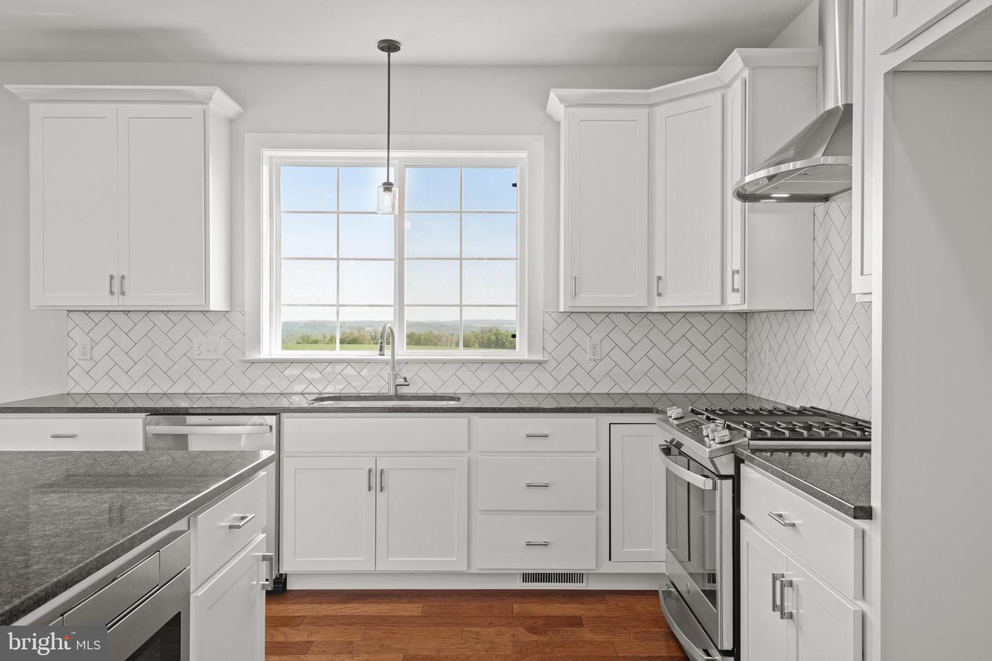 502 Winding Way #windsor Model Property Photo 15