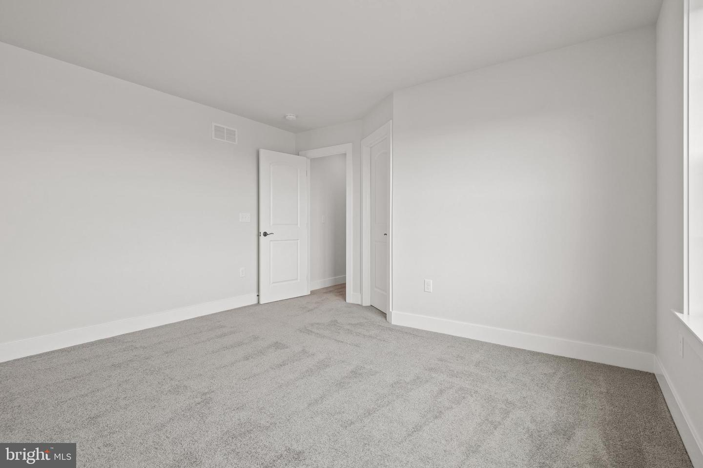 502 Winding Way #windsor Model Property Photo 36