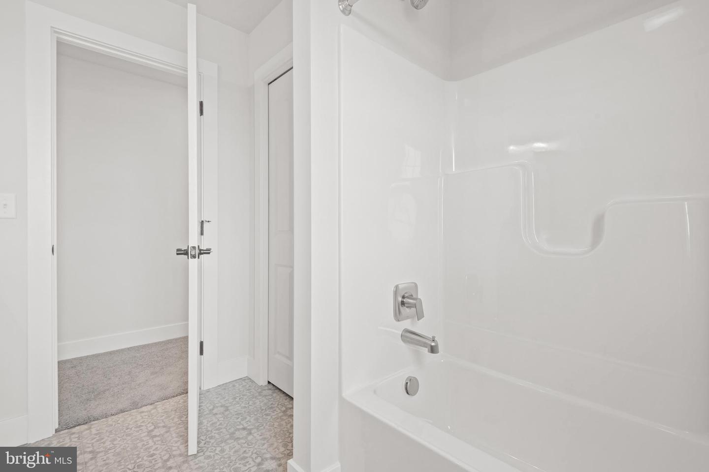 502 Winding Way #windsor Model Property Photo 39