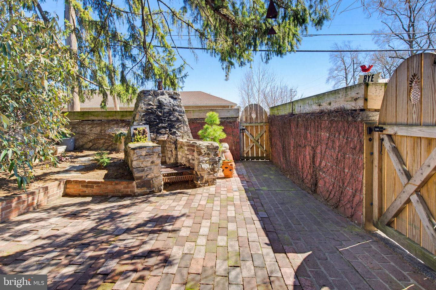 223 Broadway Property Photo 61