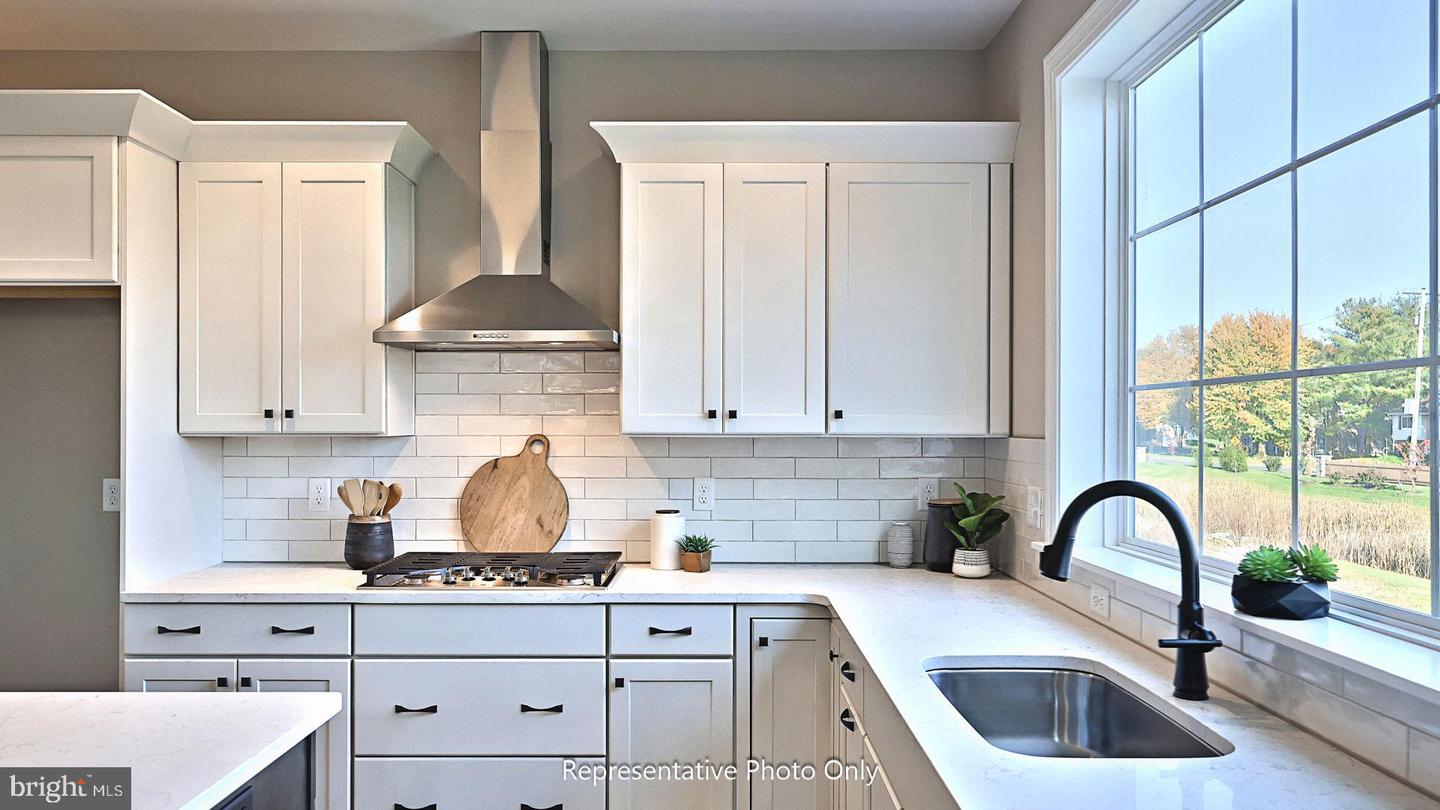 113 Washington Xing Property Photo 14