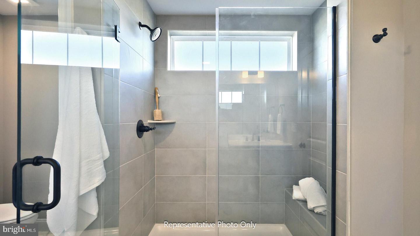 113 Washington Xing Property Photo 28